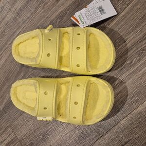 CROCS Woman's Yellow Fuzzy Slippers